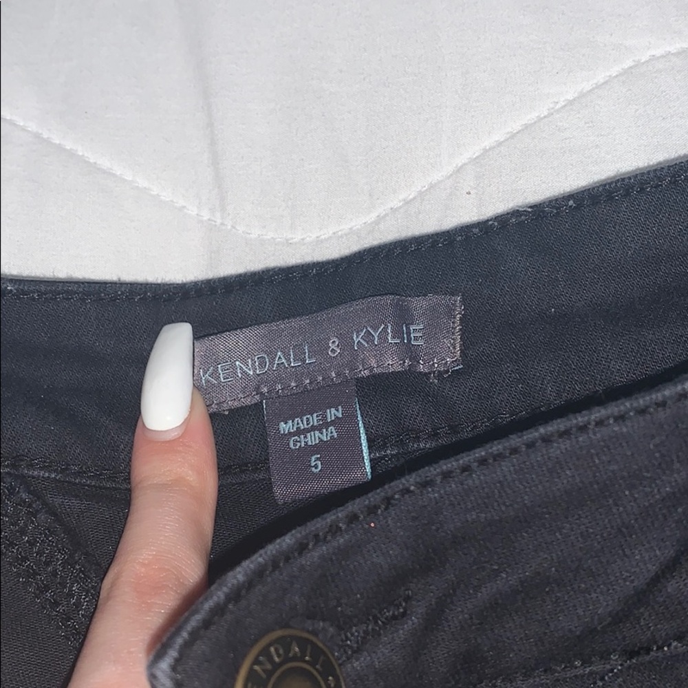 Kendal & Kylie black high waisted shorts!